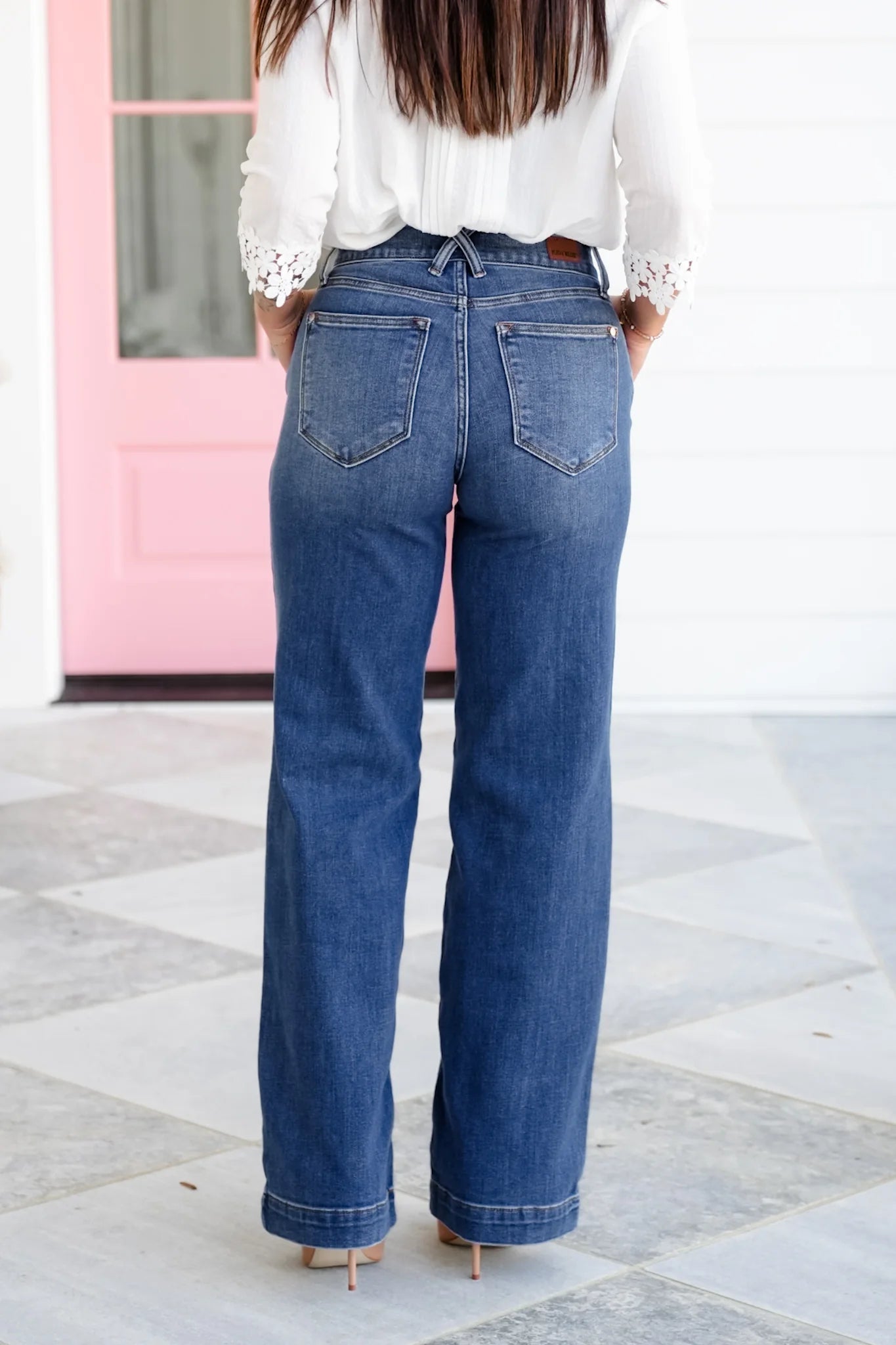 Show off your figure 💖 Elegant straight-leg double-button jeans 👖🏅