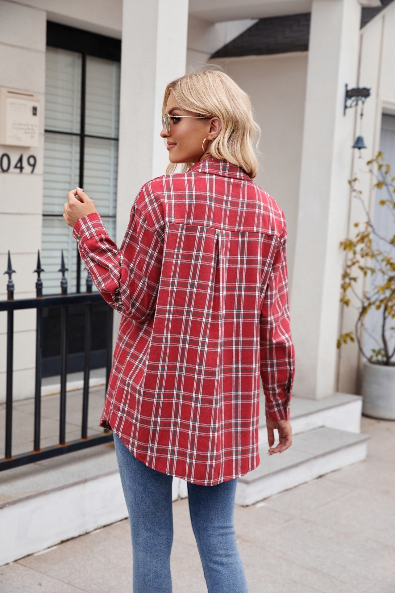 🌈 Women's Loose-Fitting Long Checked Shirt